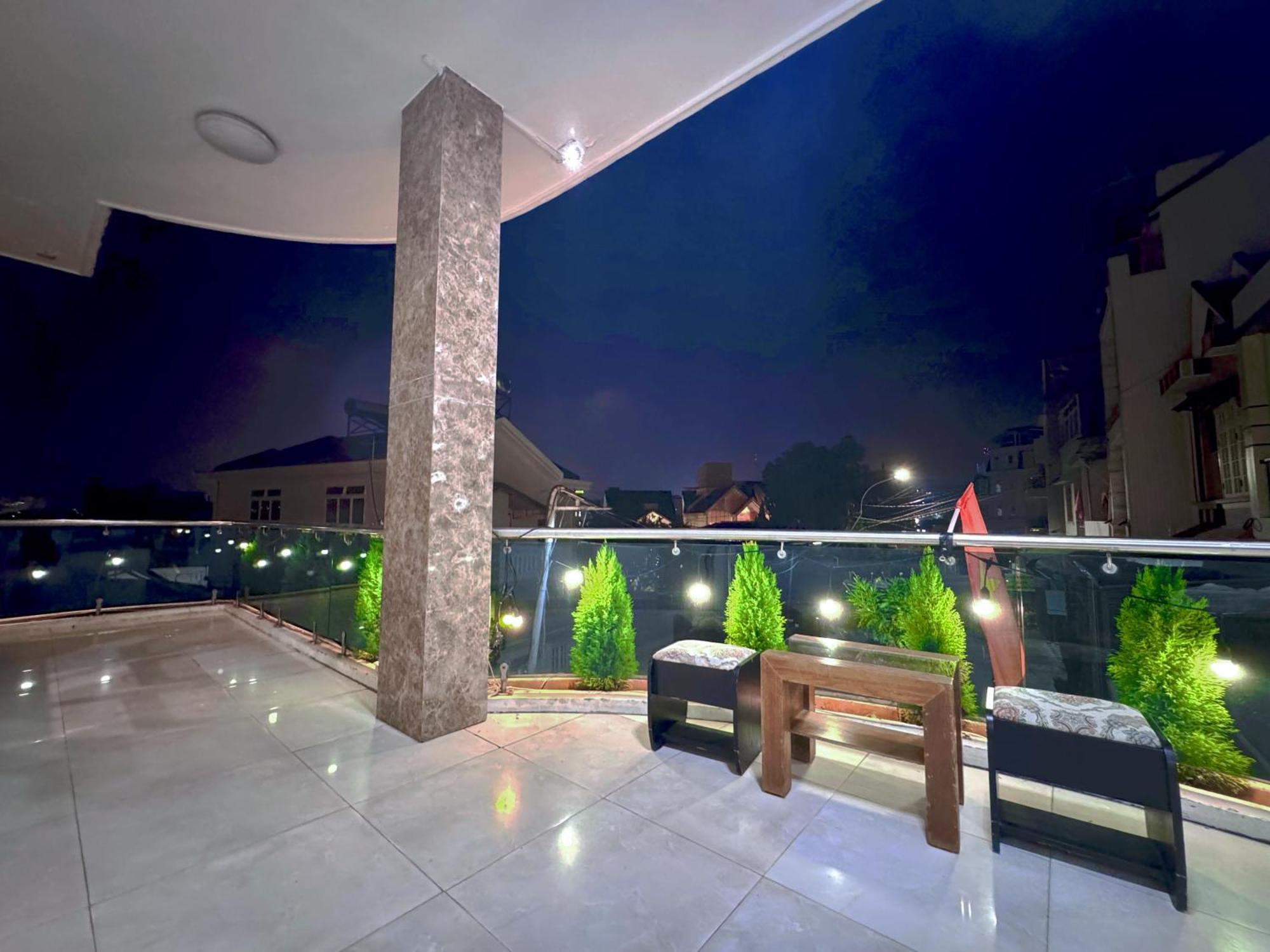 Moc Yen Hotel Da Lat Exterior photo
